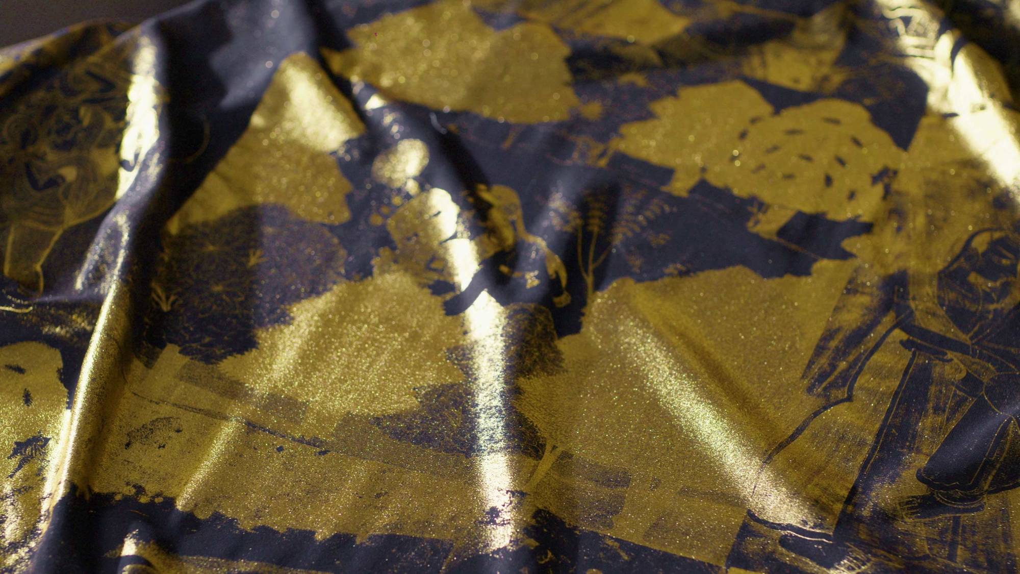 Colours-Company-Tessuti-Stampa-Lusso-Como-Lavorazioni-effetti-TEMP-3